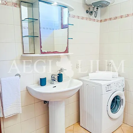 Lucia Apartamento