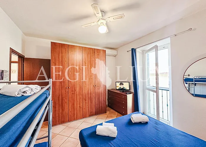 Lucia Апартаменты *